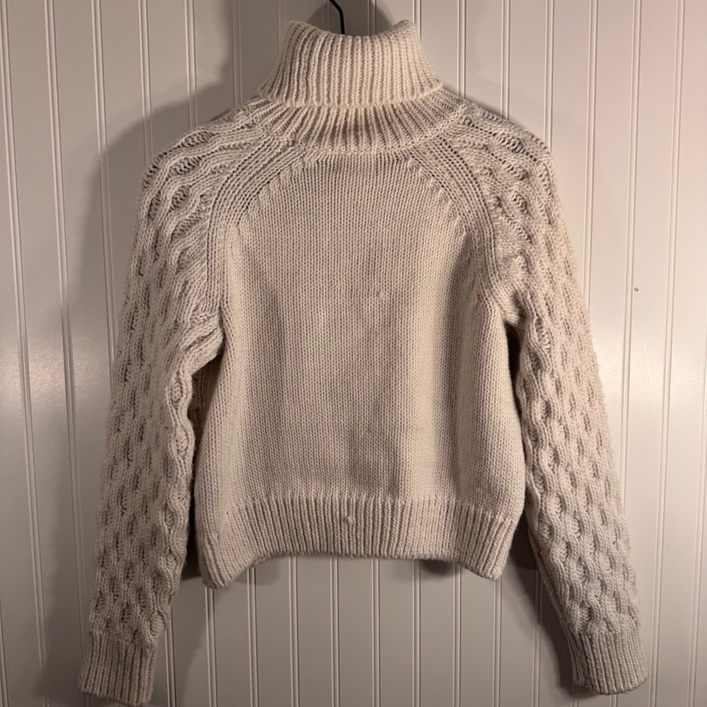H&M Cable Knit Chunky Cropped Turtleneck Sweater Cream Women’s Size Small - Picture 5 of 13